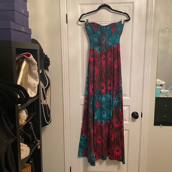 Peacock strapless maxi dress - Picture 2 of 3